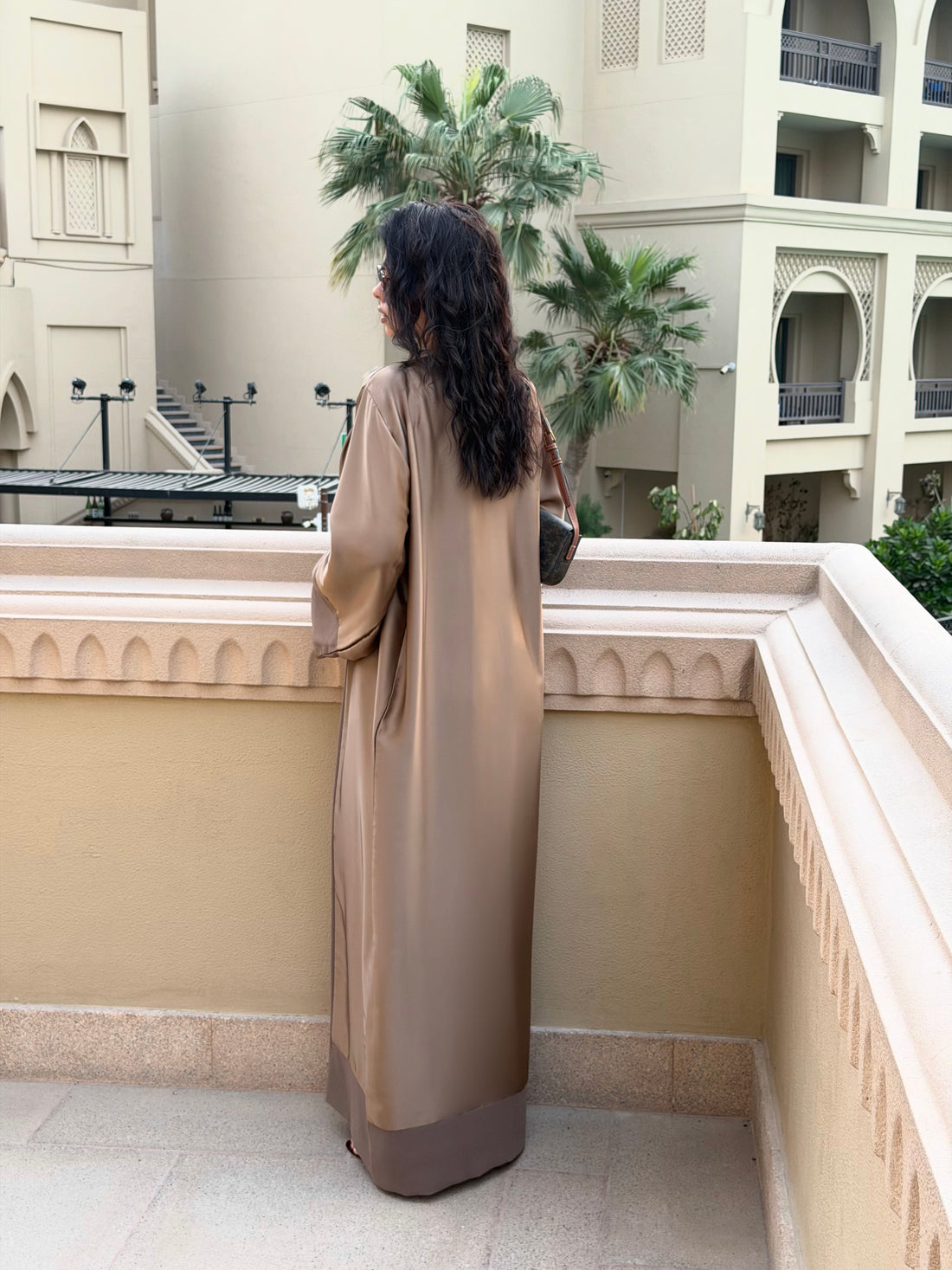 Silk Abaya – Mocha Taupe