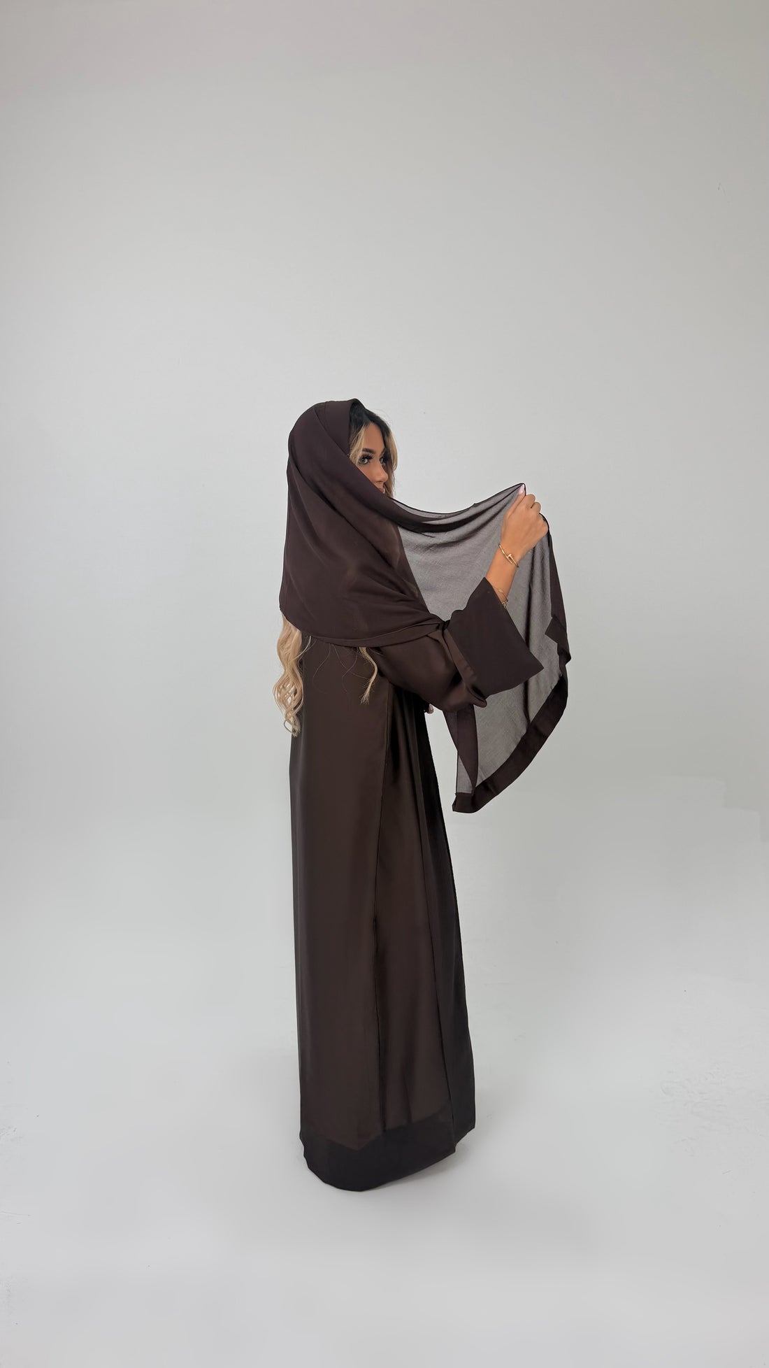 Silk Abaya – Chocolate
