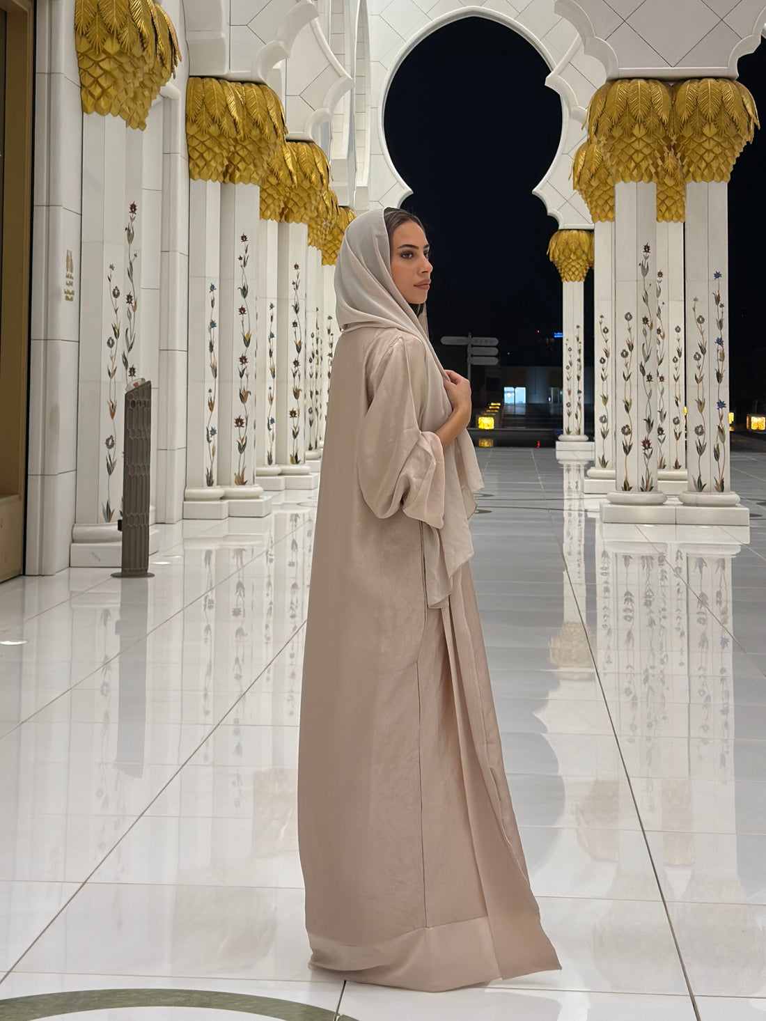 Crepe Abaya – Soft Blush