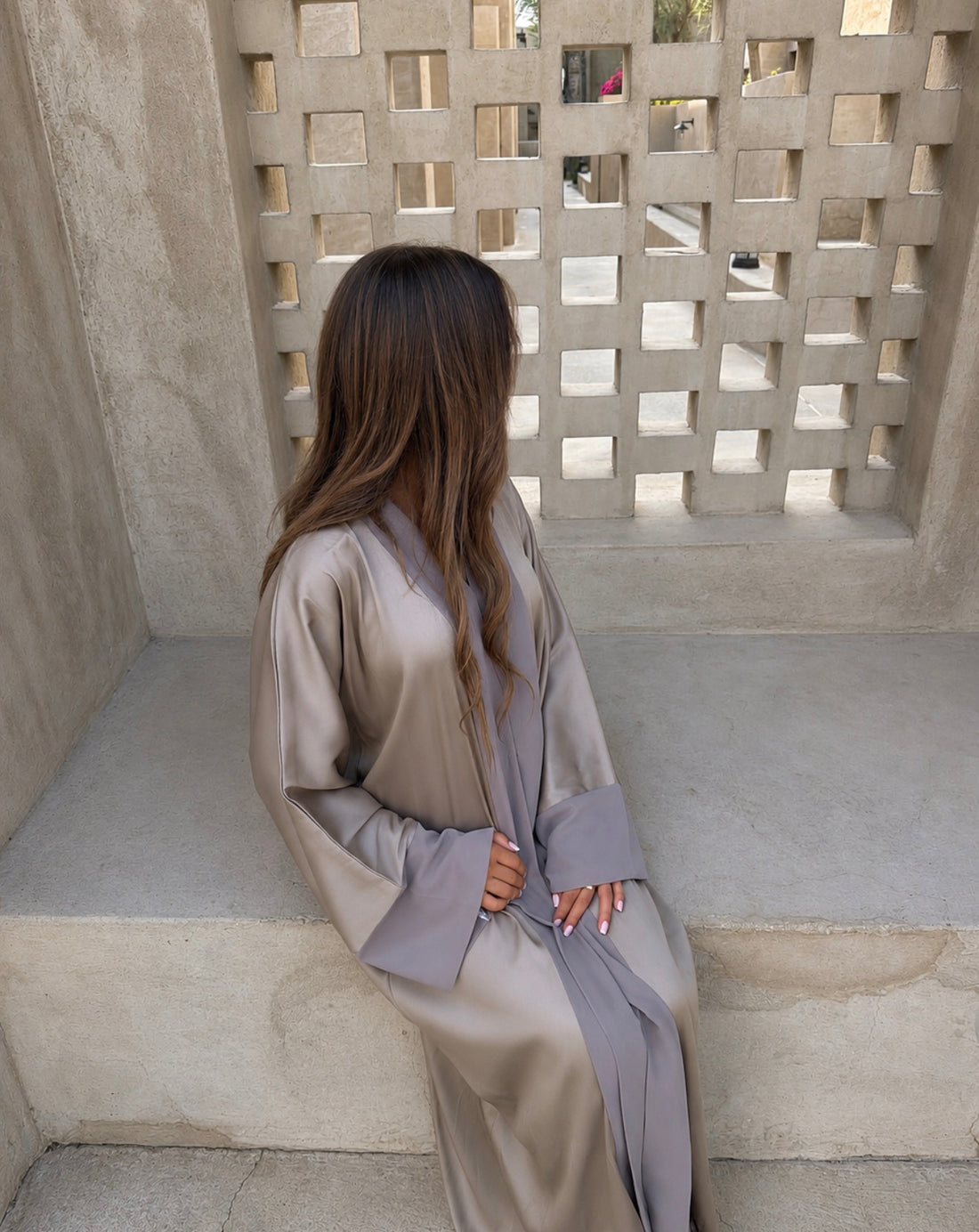 Classic Abaya Love Beige 3-Piece Set