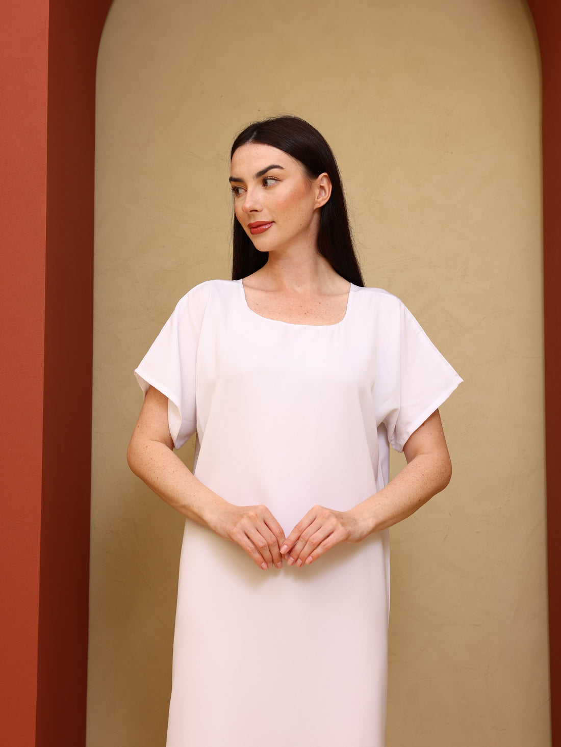 Éssence Inner Dress